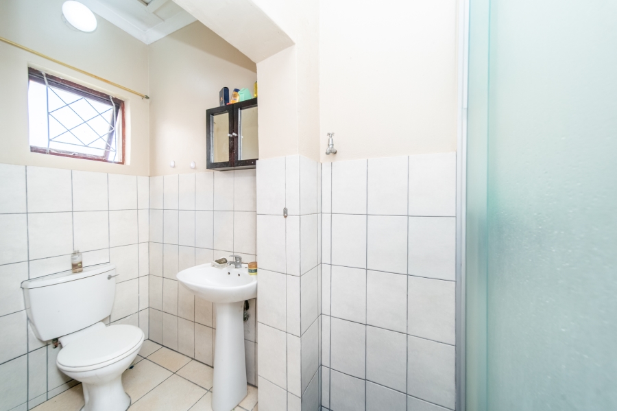 3 Bedroom Property for Sale in Bonza Bay Eastern Cape